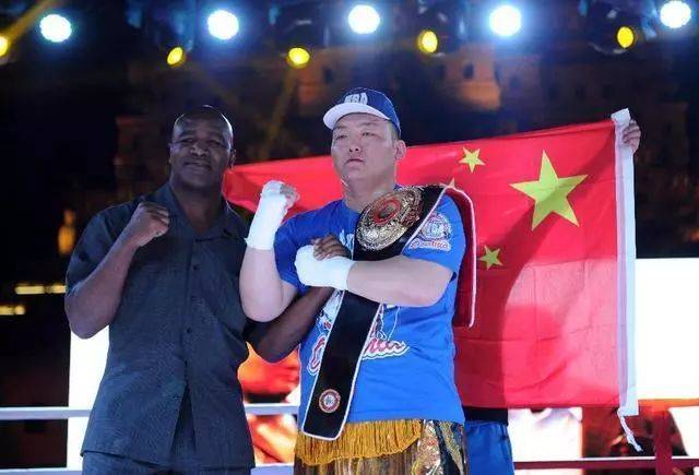法国选手稳定斩获拳击比赛头名的简单介绍