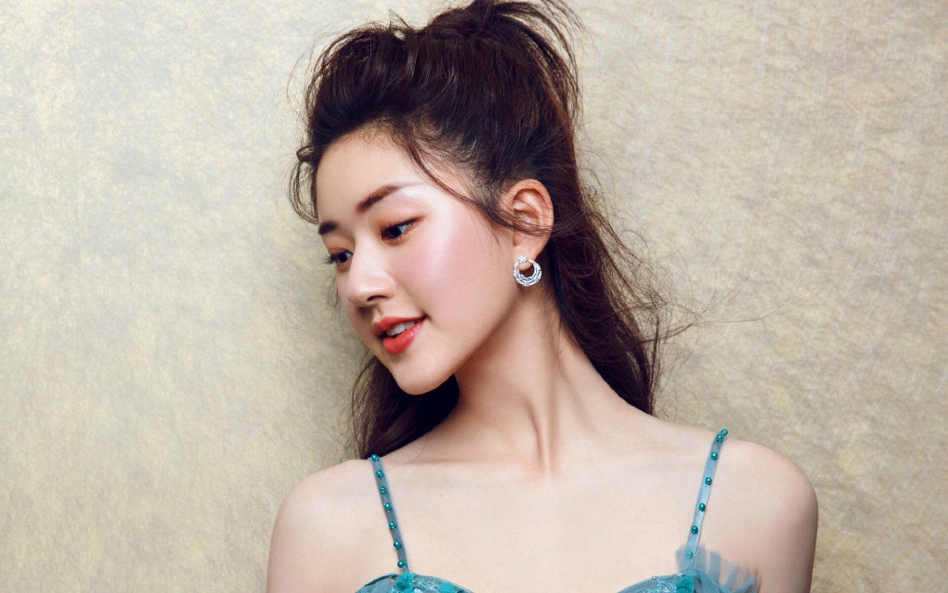 卡马文加终场绝杀！苏格兰爆冷击败拜仁慕尼黑