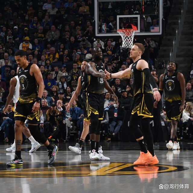 广东队防守锁死辽宁队,克莱成为关键先生 广东队防守锁死辽宁队,克莱成为关键先生