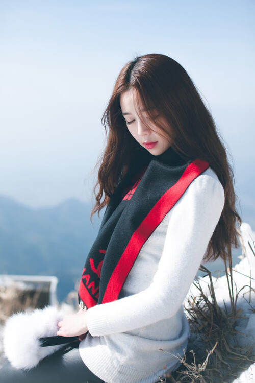 骑士斩落活塞背后,欧文用无解进攻谱写现代篮球个人英雄主义诗篇